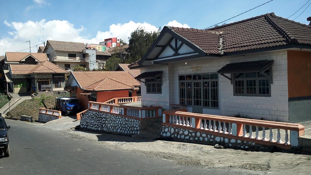 Sedulur Homestay Бромо Екстериор снимка