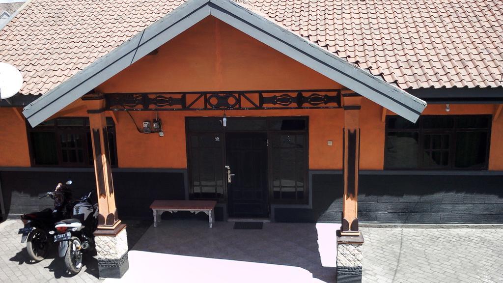 Sedulur Homestay Бромо Екстериор снимка